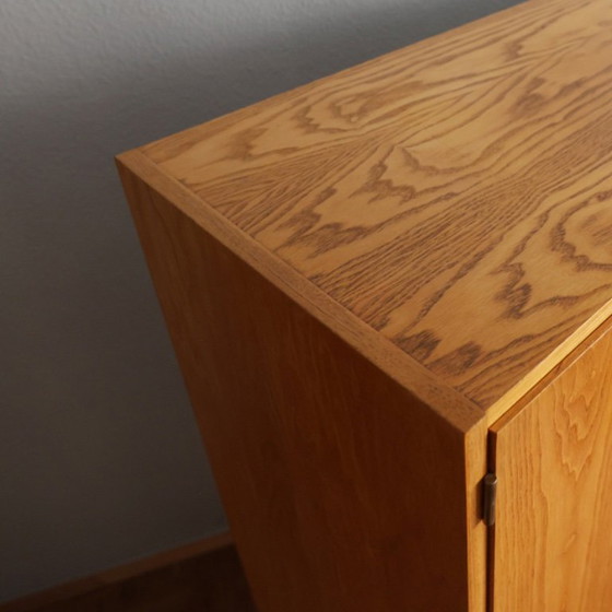 Image 1 of ❤️Hellerau Cultural Furniture linnenkast Franz Ehrlich serie 427 DDR midden 20e eeuw Bauhaus GERESTAUREERD
