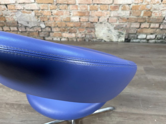 Image 1 of Artifort Nina Purple