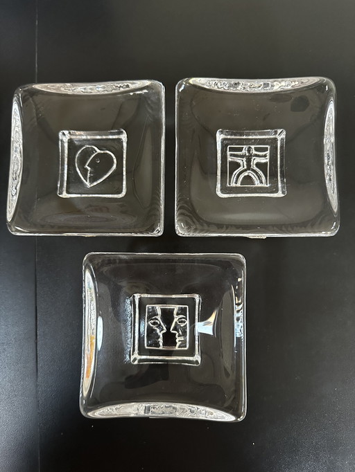 Kosta Boda Bertil Vallien Tage der Woche Schalen