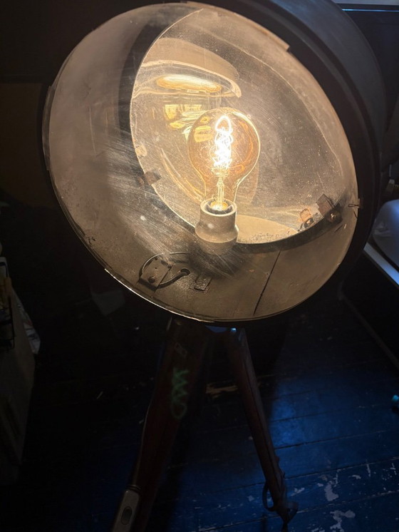 Image 1 of Lampada industriale vintage POC-35A – URSS / Unione Sovietica (1960-1977)