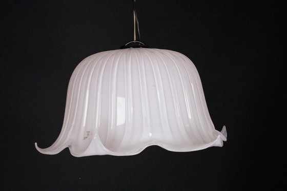 Image 1 of Grande lampadario vintage a forma di fiore in vetro di Murano rosa, Italia, anni '80.