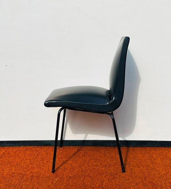 Image 1 of Paire de chaises Robert de Pierre Guariche pour Meurop. Vintage années 1960