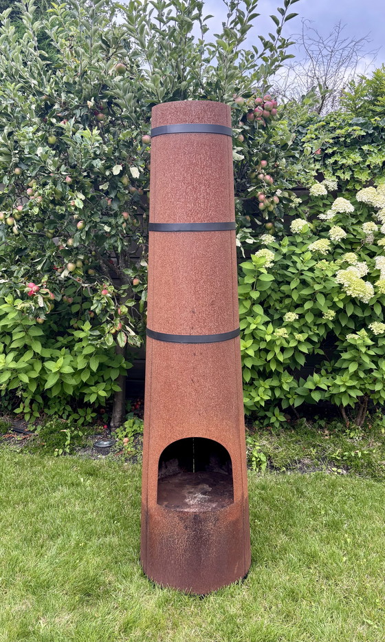 Image 1 of Frederik Roijé - Chimenea - Chimenea exterior / Chimenea abierta