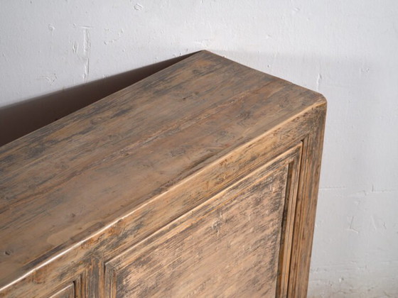 Grande credenza cinese in pino intagliato – Cina, circa 1930 – Credenze (photo 12 of 40)