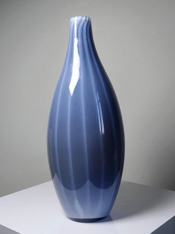 Image 1 of Large vintage pear-shaped vase in smoked glass lined with opaline glass, Murano soap bubble design