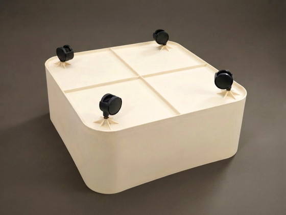 Image 1 of Vintage Kartell 4682 bloempot uit de jaren 70 – Ontworpen door Anna Castelli, gemaakt in Italië, witte pot op wielen
