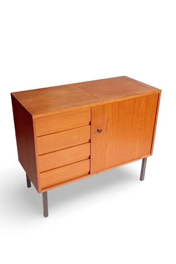 Image 1 of Credenza vintage con cassetti e anta