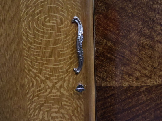 Image 1 of Armadio vintage a 3 ante con impiallacciatura in legno misto