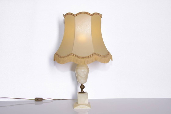 Image 1 of Lampe de table en pierre naturelle, laiton, simili cuir, franges, 67 cm, années 1970, J Vintage