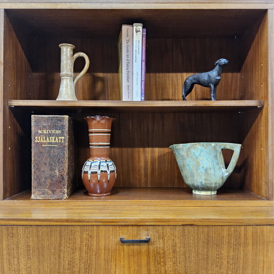 Image 1 of Librería/mueble bar de teca estilo años 60 (vitrina expositora), mueble de 3 piezas de mediados de siglo.