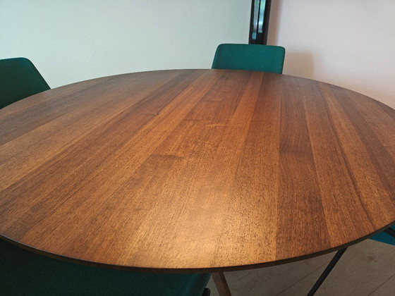 Image 1 of Artisan Lakri Ø140cm American walnut