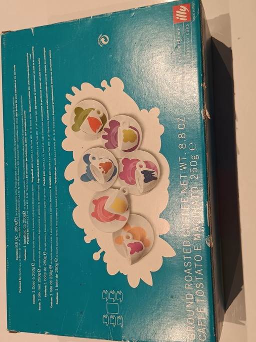 Illy 6 cups Jeff Koons