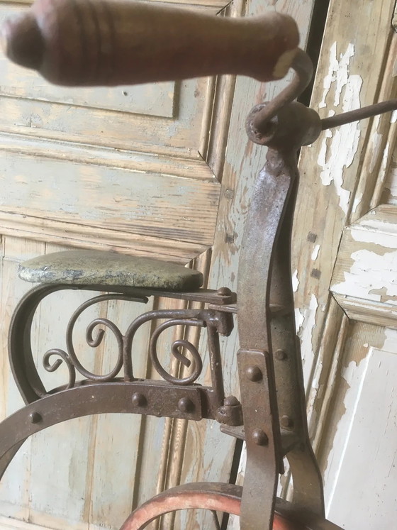 Bambino bi 1900 in metallo e legno su base – Oggetti decorativi, Vintage (photo 8 of 9)