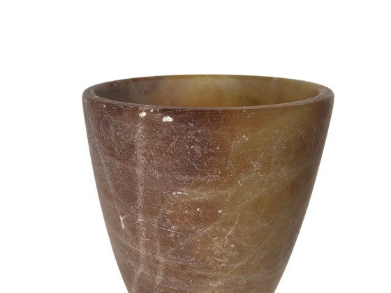 Image 1 of Pegasam - Kelklamp - albast - Spanje  - 3e kwart 20e eeuw