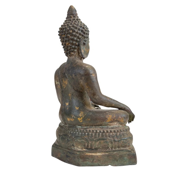 Statua antica di Buddha di Ayutthaya in Bhumisparsha Mudra – XVII/XVIII secolo – Bronzo di qualità museale (photo 4 of 9)