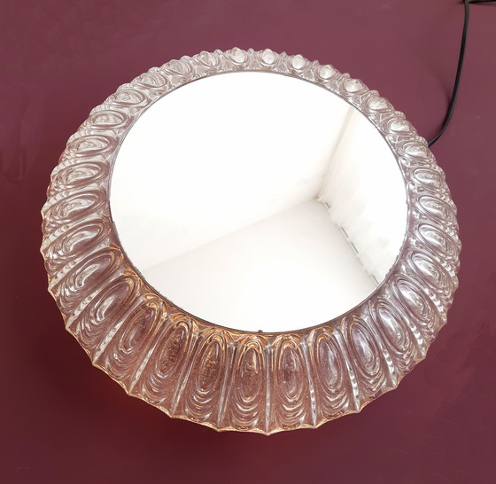 Image 1 of Prachtige grote glazen mcm spiegel wandlamp van Wila LeuchtenPrachtige grote glazen mcm spiegel wandlamp van Wila Leuchten