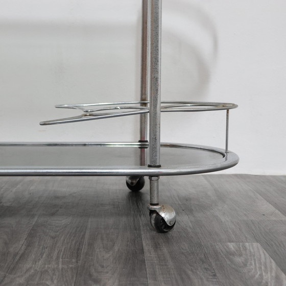 Image 1 of Stalen voedseltrolley met dubbele plank en gerookt glas, ontwerp uit de jaren 70