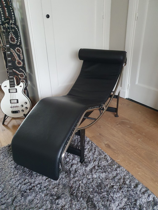 Cassina Chaise Lounge reclining chair