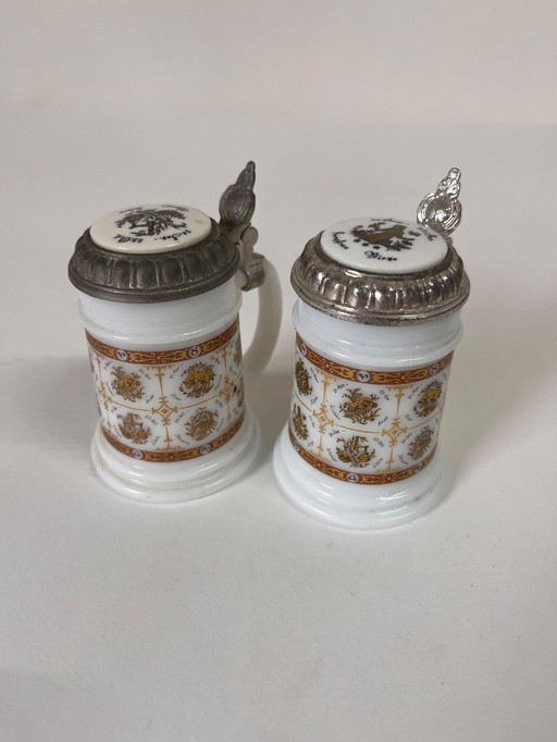 2 jarras de cerveza en miniatura BMF con tapa