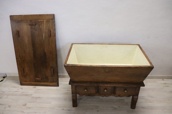 Image 1 of Armario antiguo en madera de álamo, Italia Siglo XIX RESTAURADO