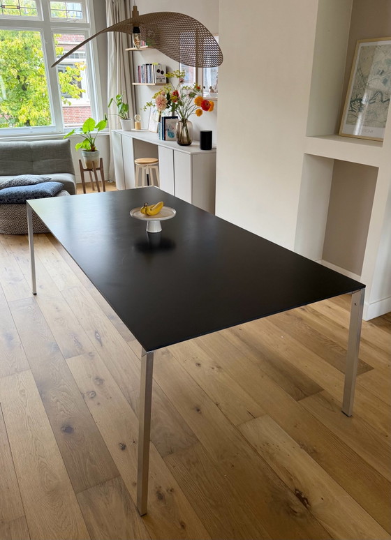 Table One Magis – Eettafels, Aluminium, lamine (photo 2 of 6)
