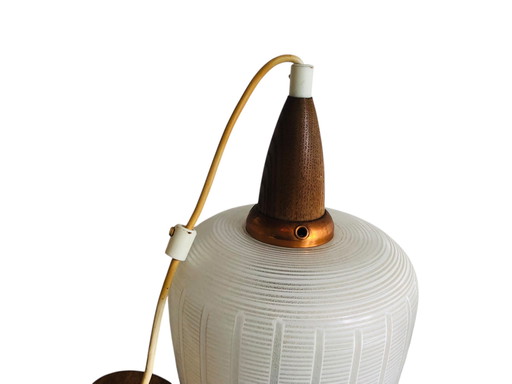 Vintage retro hanglamp van glas en teak hout jaren 60 design