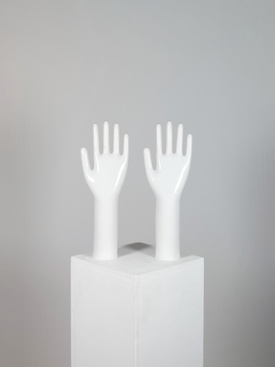 Image 1 of Coppia di mani in porcellana vintage, portagioie, arredamento industriale