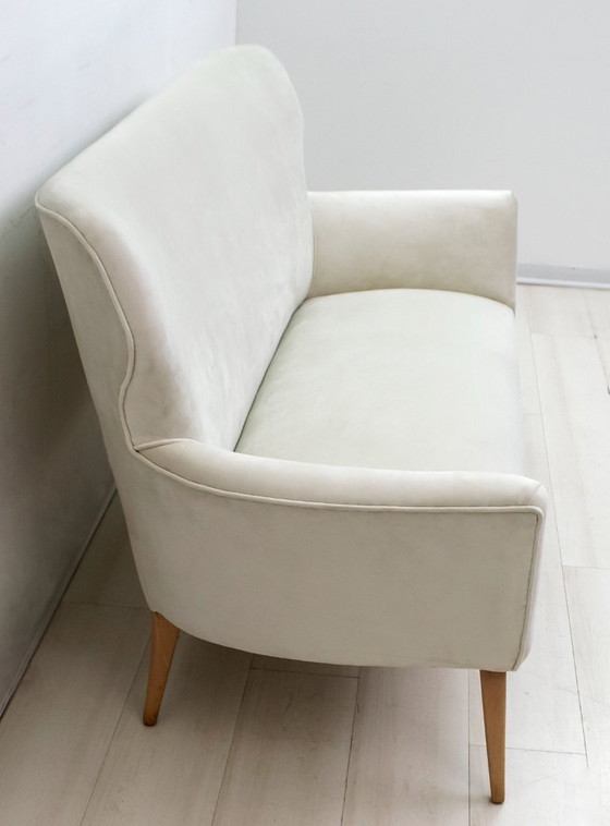 Image 1 of After Gio Ponti Mid-Century Modern Italian Velvet Small Sofa, 1950s