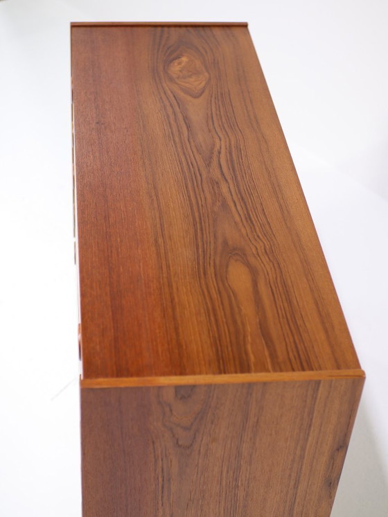 Image 1 of Brede ladekast vintage Deens teakhout