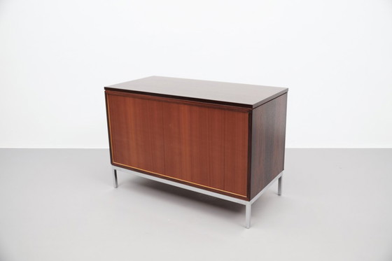 Image 1 of Credenza in wengé di Knoll International, anni '60