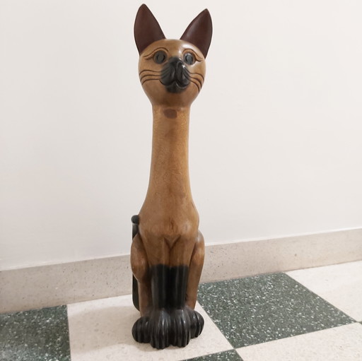 Beautiful big cat in wood carving