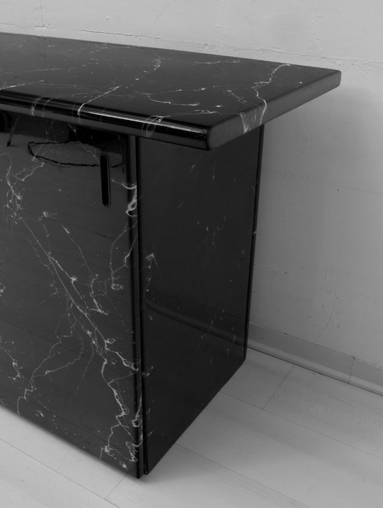 Image 1 of Marquina Schwarzer Marmorlack Italienisches Postmodernes Sideboard, 1980er Jahre