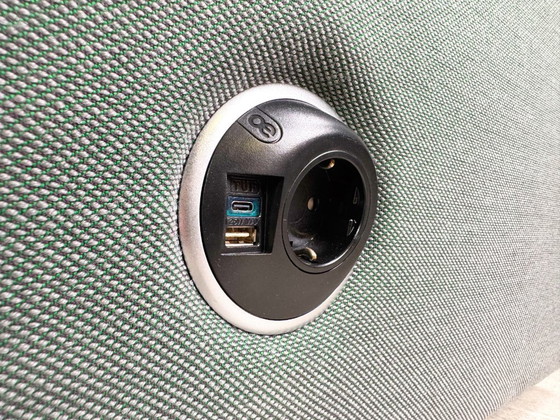 Image 1 of Set di 3 moduli di seduta Orangebox Away from the desk Gerard Taylor