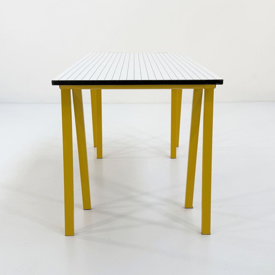 Image 1 of Gelber Trestle-Schreibtisch von Rodney Kinsman für Bieffeplast, 1980er Jahre