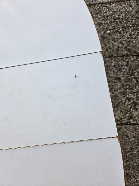 Image 1 of Rivivere il tavolo pieghevole rotondo d'epoca