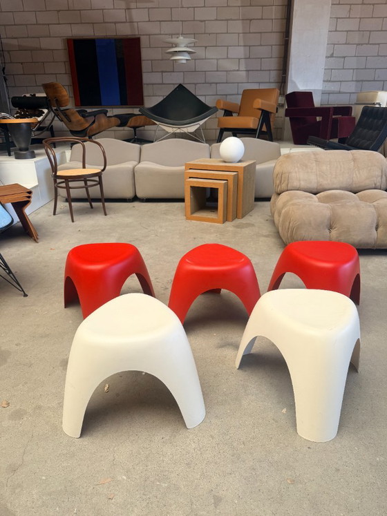 Sgabello Vitra Elephant di Sori Yanagi (disponibilità: 5) – Sgabelli, Plastic (photo 5 of 22)