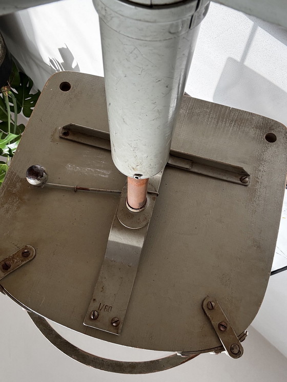 Image 1 of Ancien bureau industriel vintage TUBAX