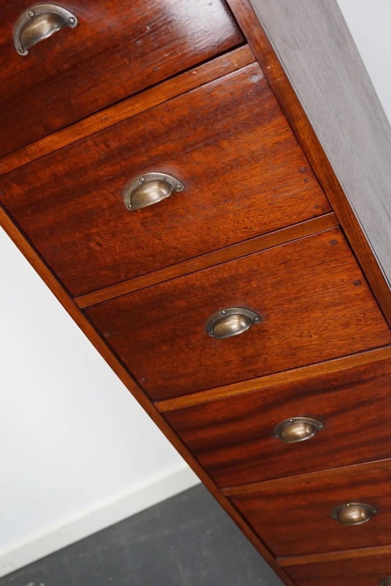 Image 1 of Cabinet d'apothicaire industriel hollandais en acajou, milieu du XXe siècle