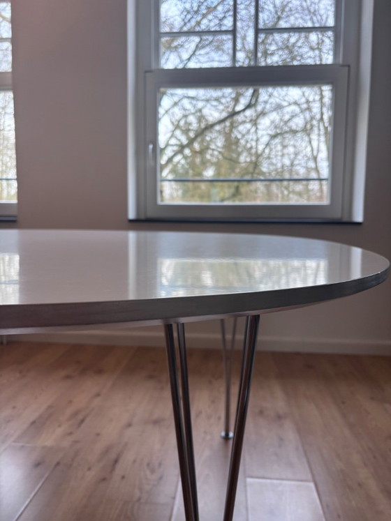 Fritz Hansen Superellips Tavolo da pranzo – Tavoli da pranzo, Alluminio, lamine (photo 3 of 6)