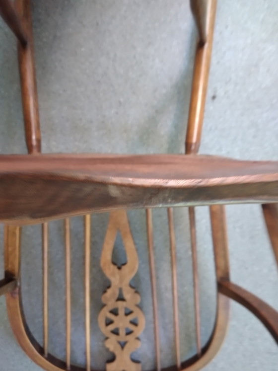 Image 1 of Windsor chair, antique