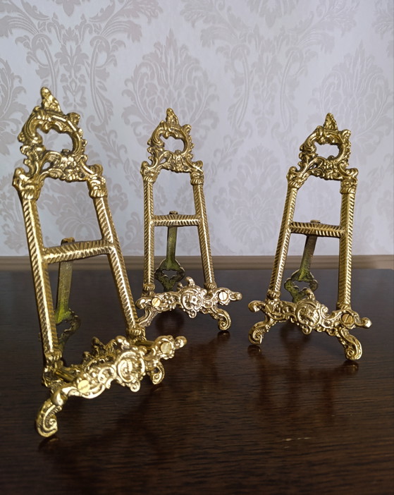 Set van 3 vintage, sierlijke messing displaystandaards – Decoratieve objecten, Brass (photo 9 of 12)