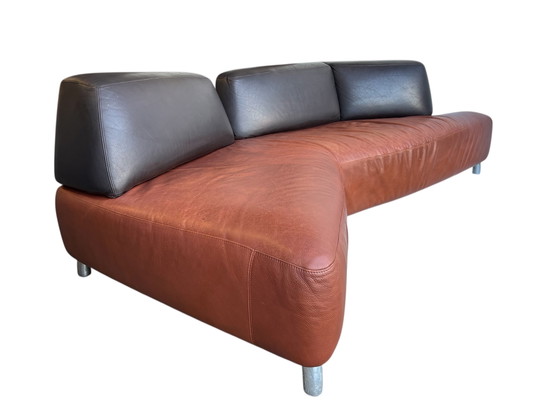 Image 1 of Cognac leren Leolux Archipel bank, postmodern ontwerp, Hugo de Ruiter