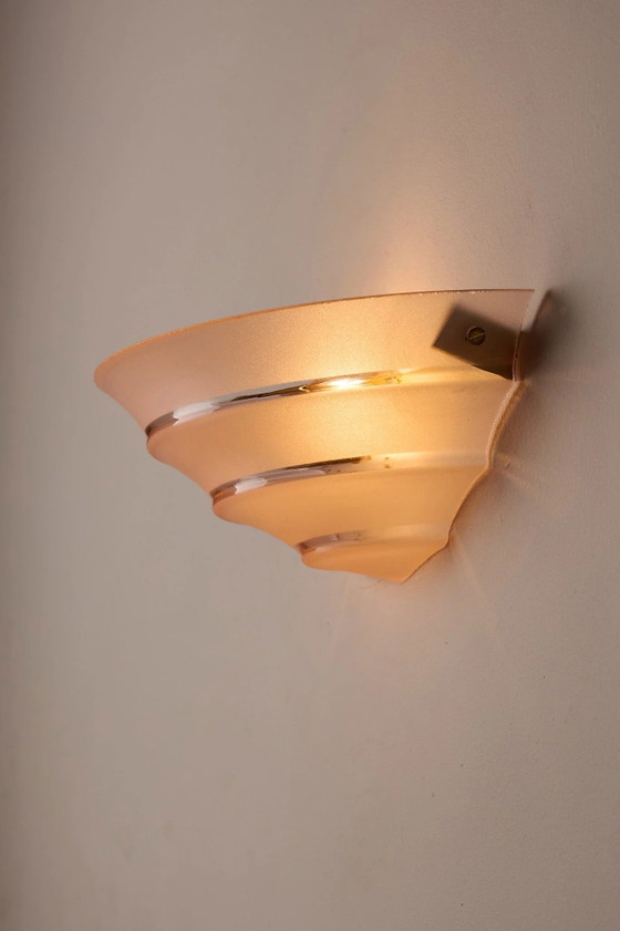 Mid-Century Pink Glass Shell Wall Sconce with Clear Stripes, Wall lights, Mid Century Modern (photo 5 of 8)