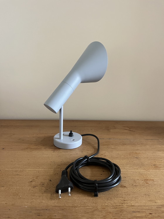 Image 1 of Louis Poulsen AJ wandlamp - Arne Jacobsen - Deense designlamp