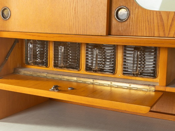 Image 1 of Ravissant meuble de cuisine vintage des années 1950