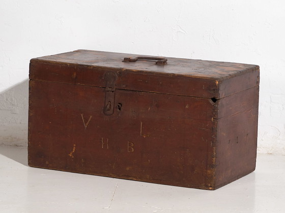 Malle ancienne grenat (c.1900) #9 – Commodes, Rustic (photo 34 of 40)