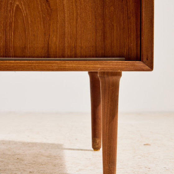 Image 1 of MK11154 Mobile in teak Lyby Møbler