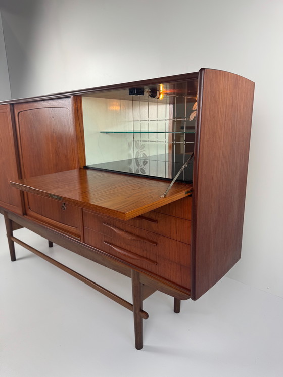 Image 1 of Danish teak sideboard with bar and automatic light - Mid - Century Elegance