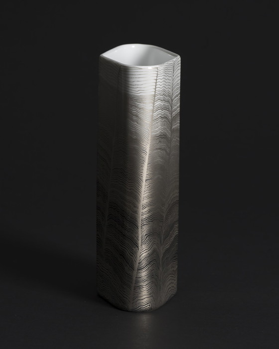 Image 1 of Rare trio de vases en porcelaine "Chiffon" Alain Le Foll × Rosenthal *édition du jubilé*