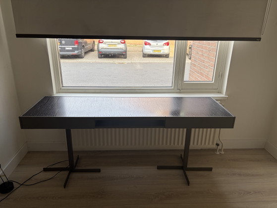 Image 1 of Escritorio Minotti Close original